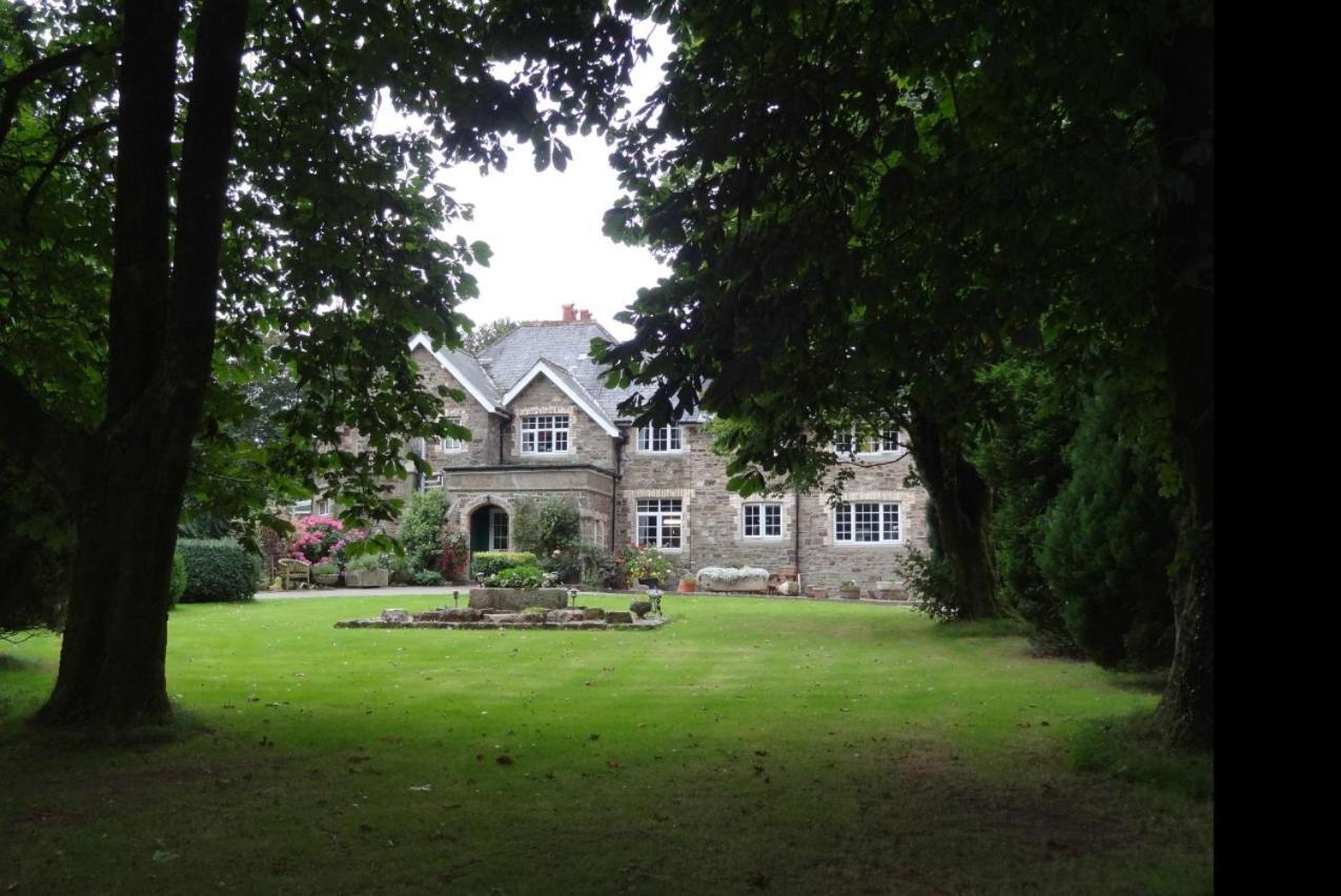 오크햄프턴 Knole Farm B&B 외부 사진
