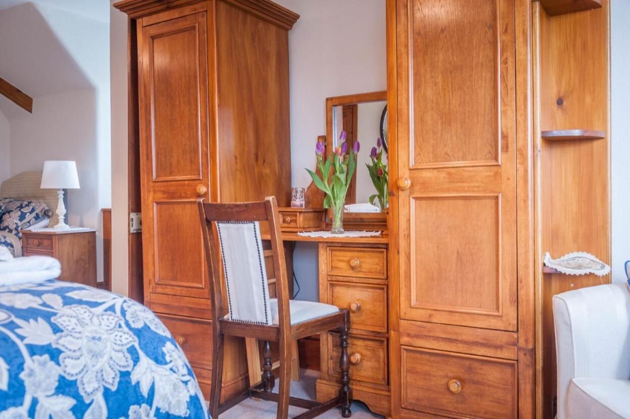 오크햄프턴 Knole Farm B&B 외부 사진